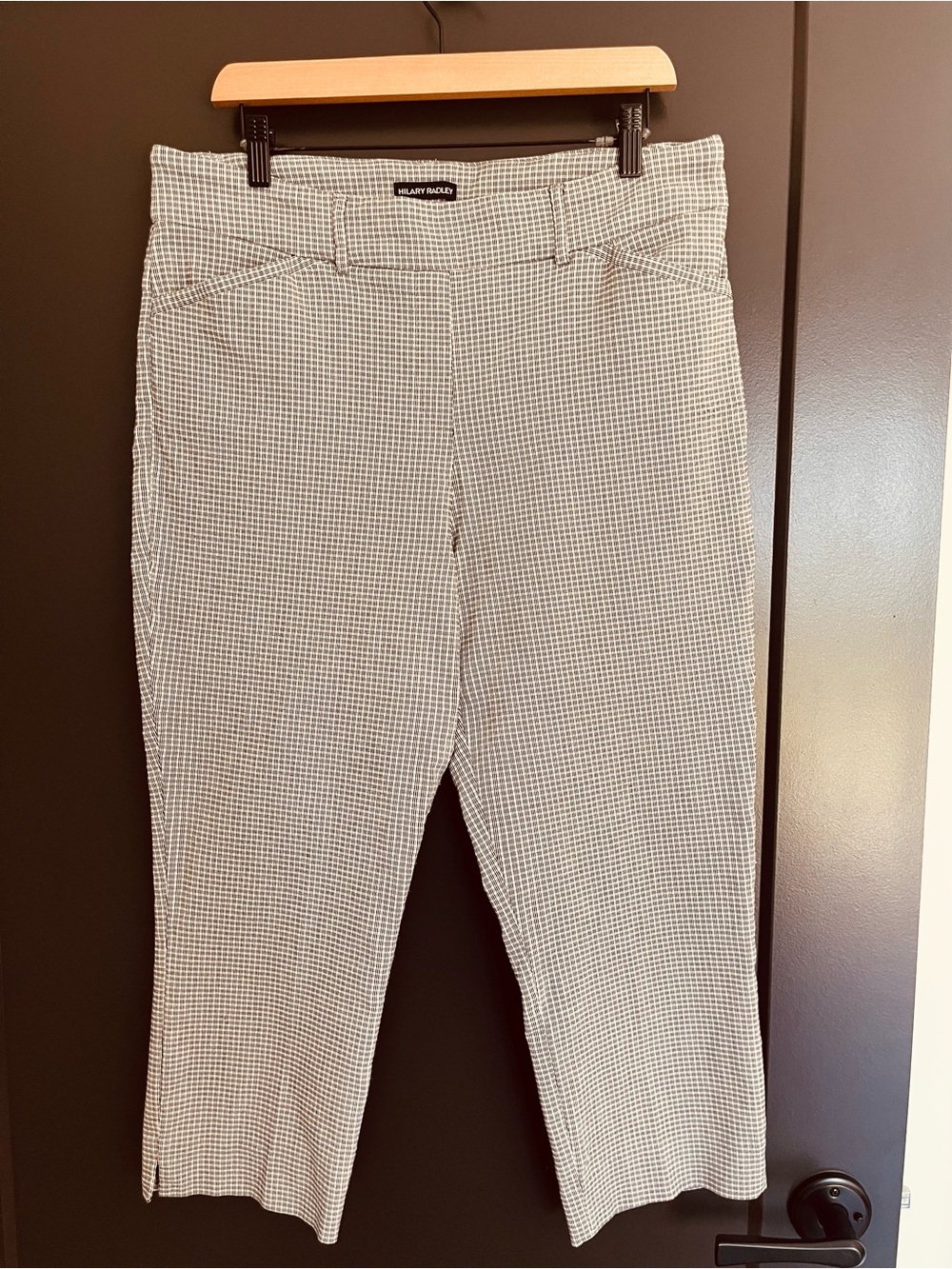 Hilary Radley Gray Houndstooth Stretch Ladies Cropped Pants
